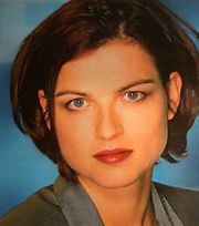 Mona Klare.jpg