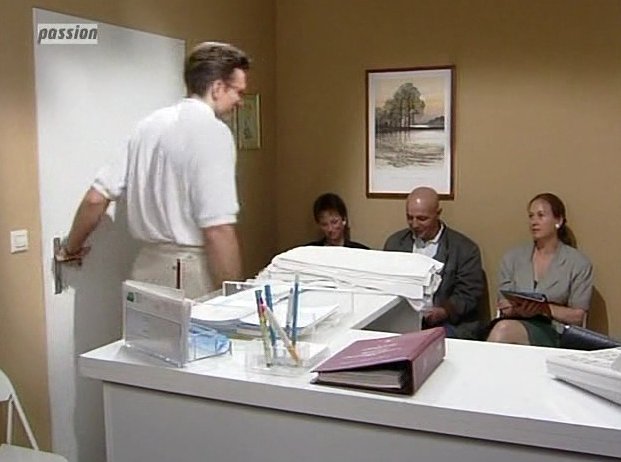 Datei:Arztpraxis Wartezimmer.jpg